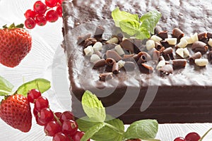 White and black chocolate cake