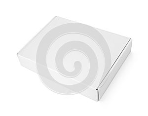 Bílý prázdný velký kruhový plát světlého těsta krabice 