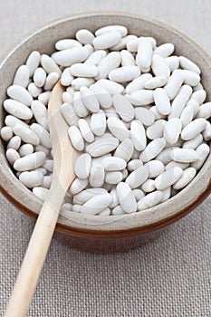 White cannellini beans