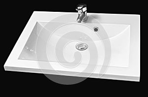 white ceramic hand wash basin