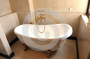 White ceramic tub in the bathroom