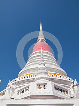 White cheddi with pink cloth