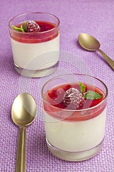 White chocolate panna cotta