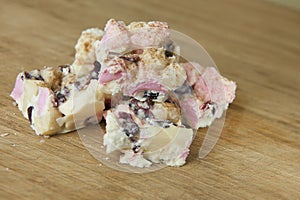 White Christmas Rockyroad