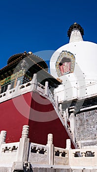 White dagoba in Beihai Park