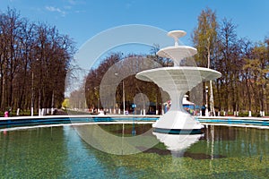 White fountain in the park of the city Nizhny Novgorod (Avtozavod)