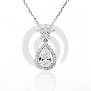 White Gold Pear And Star Pendant Necklace With Uhd Image Style