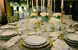 White and Golden Table Decoration with White Flowers, Event