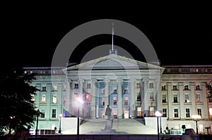 The White House at night