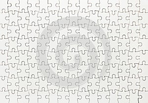 White jigsaw puzzle pattern