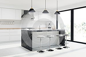 White kitchen marble bar, stools