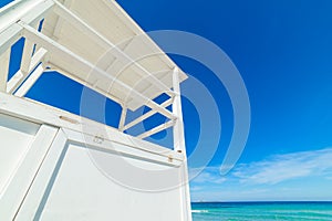 White lifeguard hut in Rena Bianca