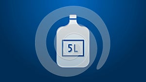 White line Big bottle with clean water icon isolated on blue background. Plastic container for the cooler. 4K Video