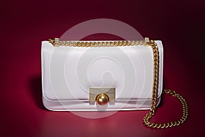 White Metal chain Shoulder bag handbag