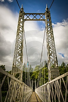 White metal Polhollick Bridge, Ballater in Aberdeenshire - Schotland