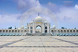 White Mosque at Hui cultural center, Yinchuan, Ningxia Province, China.