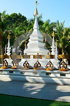 The white pagota
