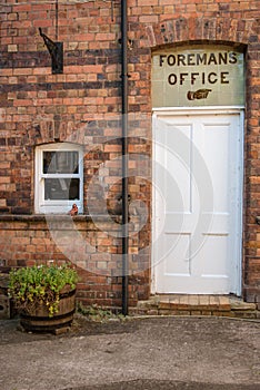 Foremans office to the right photo