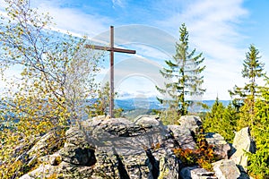 White Rock, Czech: Bila skala, rocky summit with wooden cross near Prichovice, Czech Republic