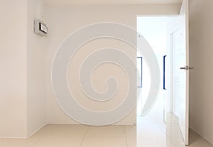 White room emply in Warm white