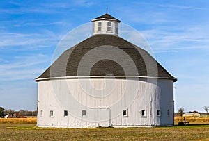 White Round Barn