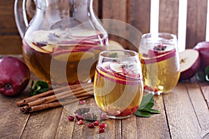 White sangria with apple cider