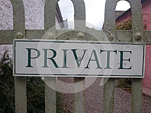 Sign PRIVATE in Ireland