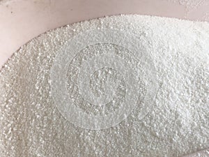 White sodium gluconate