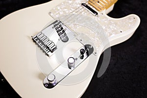 White Solid Body Guitar with Maple Neck