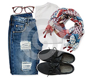 White t-shirt, blue boyfriend jeans, red glasses, scarf and black textile shoes