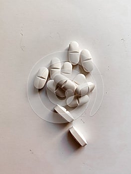 White Tablets Pastillas Blancas photo