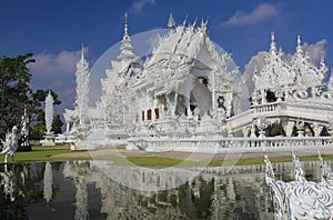 White Temple in Chiang Rai photo