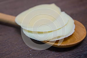 White Tuile on wood spoon