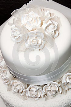 White wedding cake