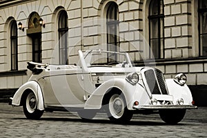White wedding car