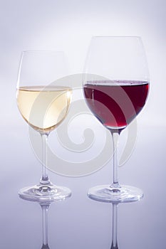 White wine and red wine