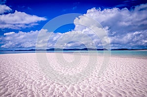 Whitehaven beach panorama at Whitsunday Island