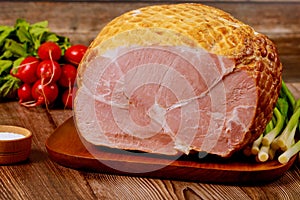 Whole ham with radish, scallion and salt