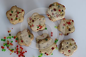 Whole wheat eggless tutti fruti cookies. Healthy cookies made of whole wheat flour, butter, sugar, vanilla and lots of green and