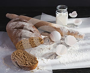 Whole wheat homemade bread, bio ingredients, healthy food