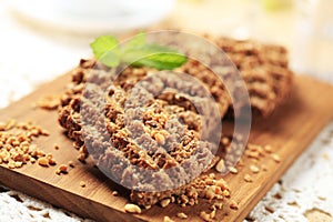 Wholegrain nutty cookies