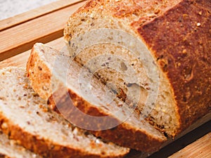 A wholemeal slice loaf of brown bread