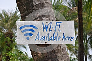 Wi-fi available here sign