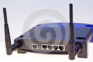 Wi-fi network router