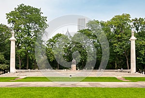 Wide view of exedra with Bronze statue of Abraham Lincoln in Grant Park in Chicago, Illinois