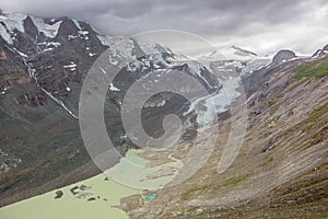 Wide view of the Johannisberg and the Pasterze Glacier photo