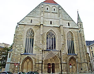 Wiener Minoritenkirche, Wien A mosaic of Da Vinci`s Last Supper adorns this 13th-century Gothic church with a rebuilt flat roof