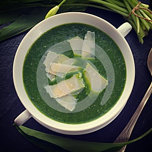 Wild garlic soup with Parmesan