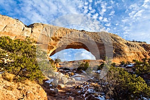 Wilson Arch, Utah photo