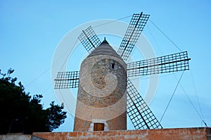 Wind mill